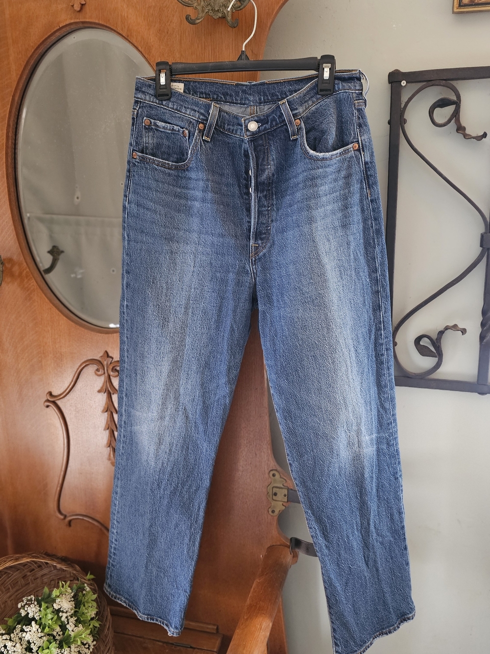 Levi's Premium Ribcage Straight Ankle Jeans W31 L29 Medium Wash Button Fly